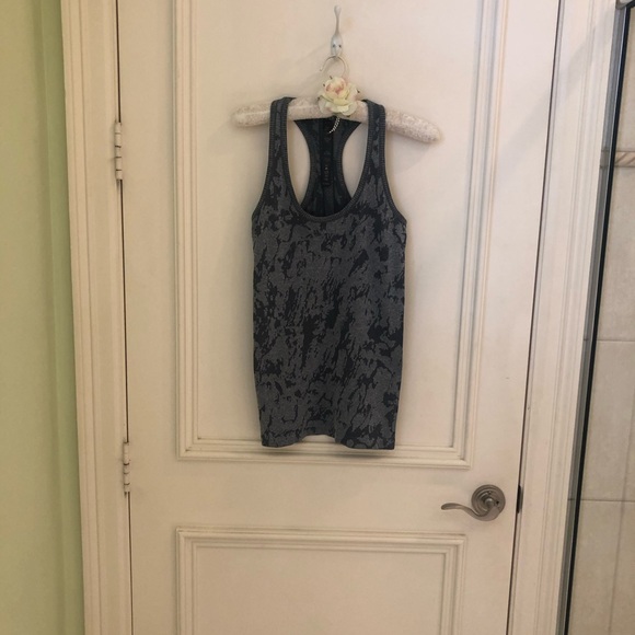 Stella Elyse Athletic Tank Top - Picture 8 of 14